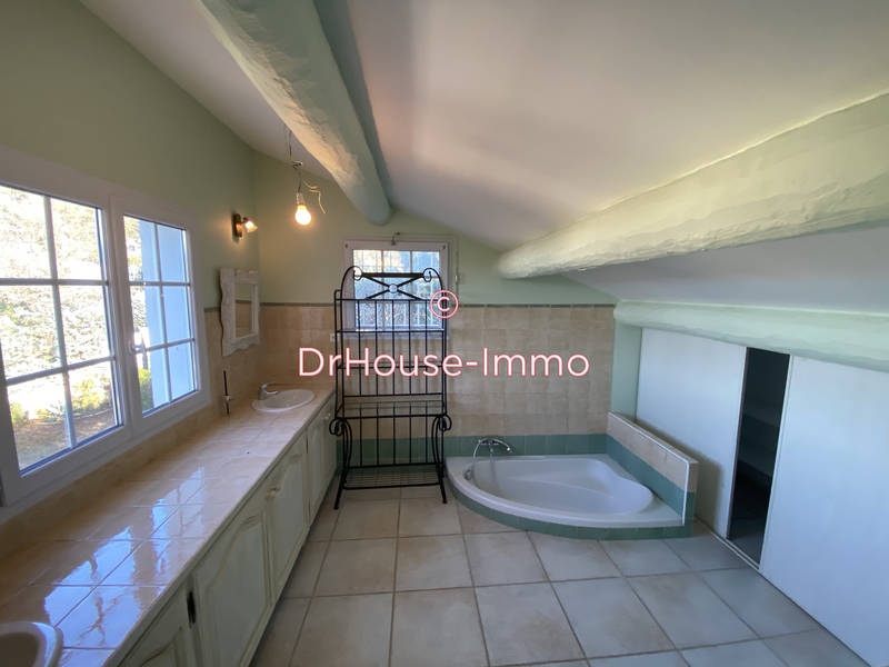 Maison/villa vente 7 pièces Brignoles 332m²
