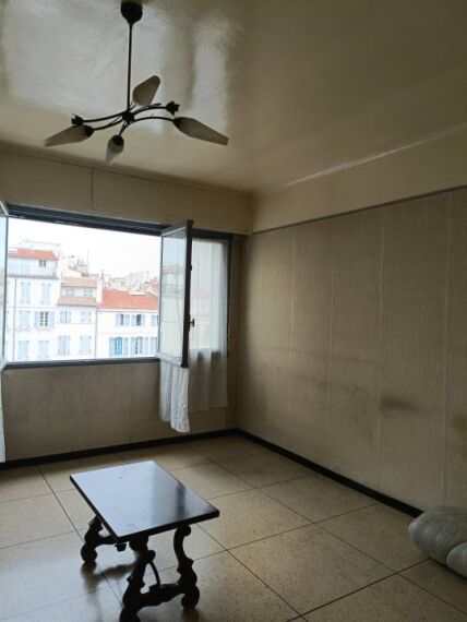 Appartement vente 1 pièce Marseille 45m²