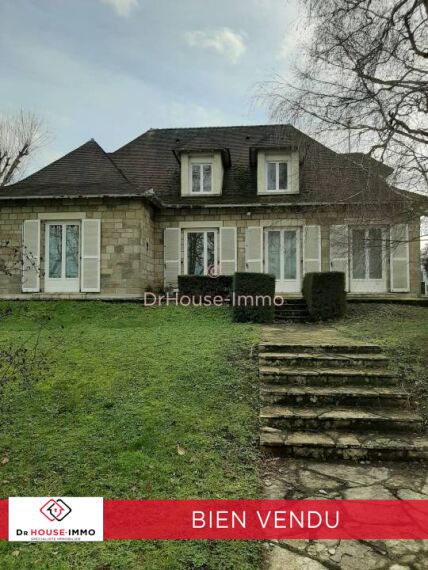 Maison/villa vente 6 pièces Villefranche-de-Rouergue 165m²