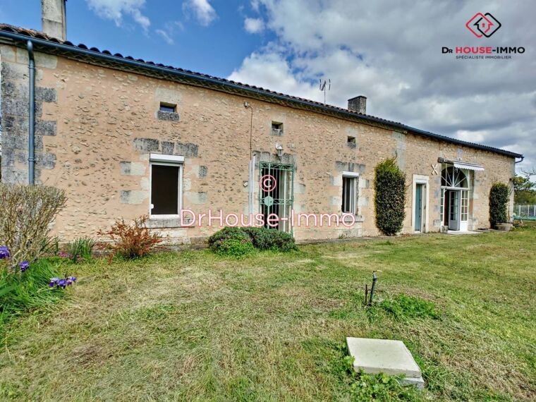 Maison/villa vente 8 pièces Aubeterre-sur-Dronne 195m²