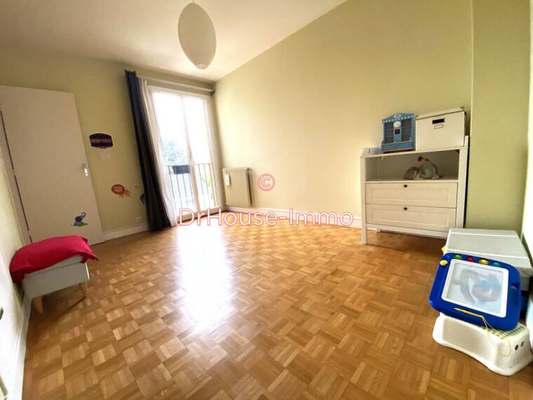 Appartement vente 4 pièces Rueil-Malmaison 93.46m²
