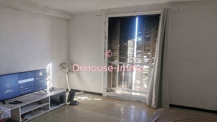 Vente Appartement 61m² 4 Pièces à Marseille (13000) - Dr House-Immo