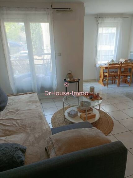 Vente Appartement 45m² 2 Pièces à Marseille (13000) - Dr House-Immo