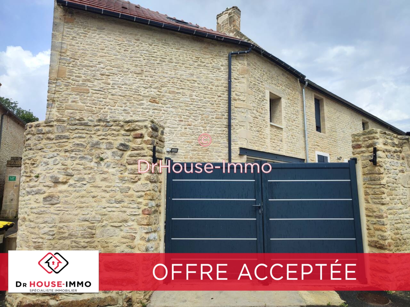 Photo 1 : Vente Maison 4 pièces Banville 75 m²