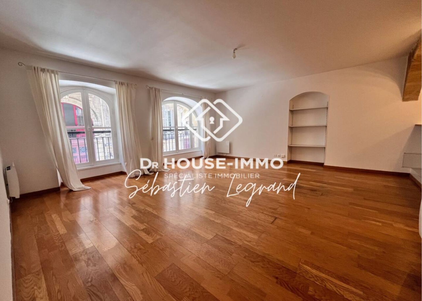 Photo 3 : Location Appartement 2 pièces Bordeaux 64 m²