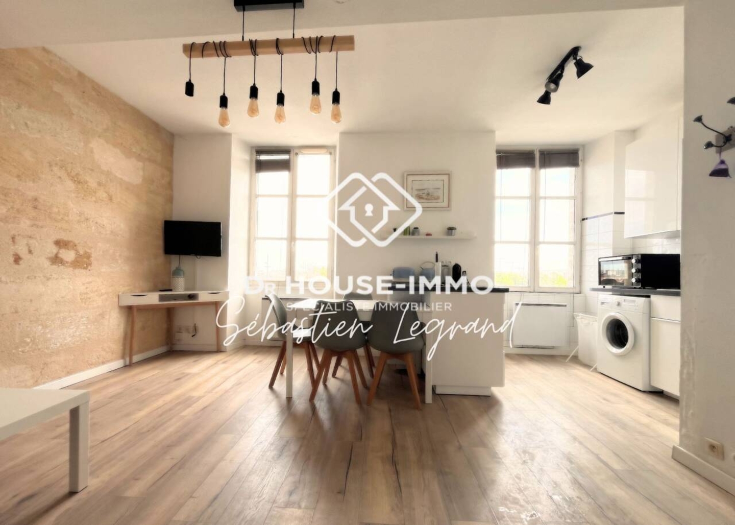 Photo 3 : Location Appartement 2 pièces Bordeaux 34 m²