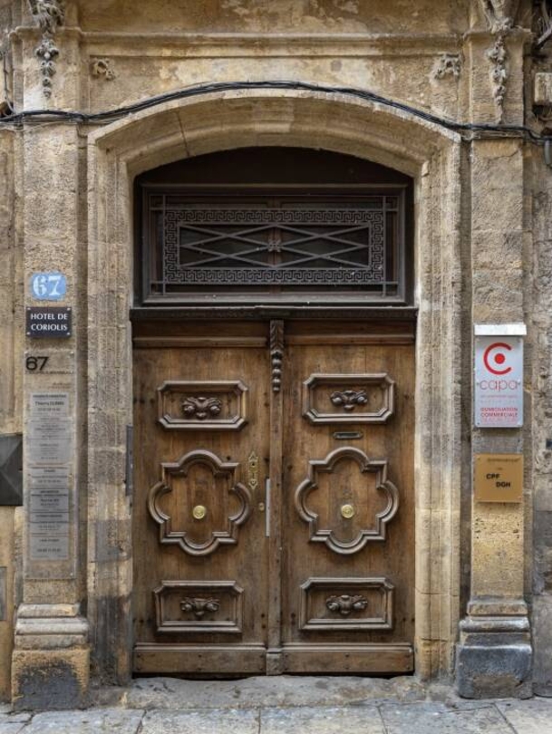 Photo 2 : Location Bureau 1 pièce Aix-en-Provence 26 m²