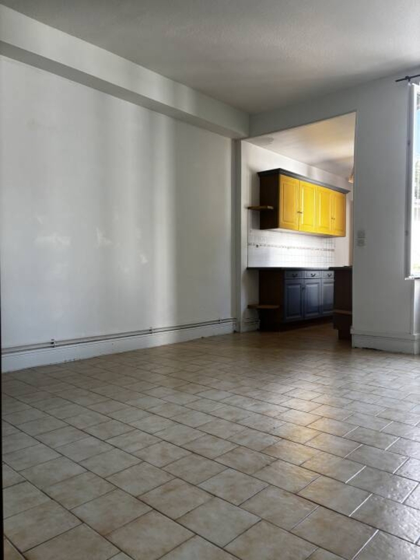 Photo 3 : Location Appartement 3 pièces Orléans 47 m²