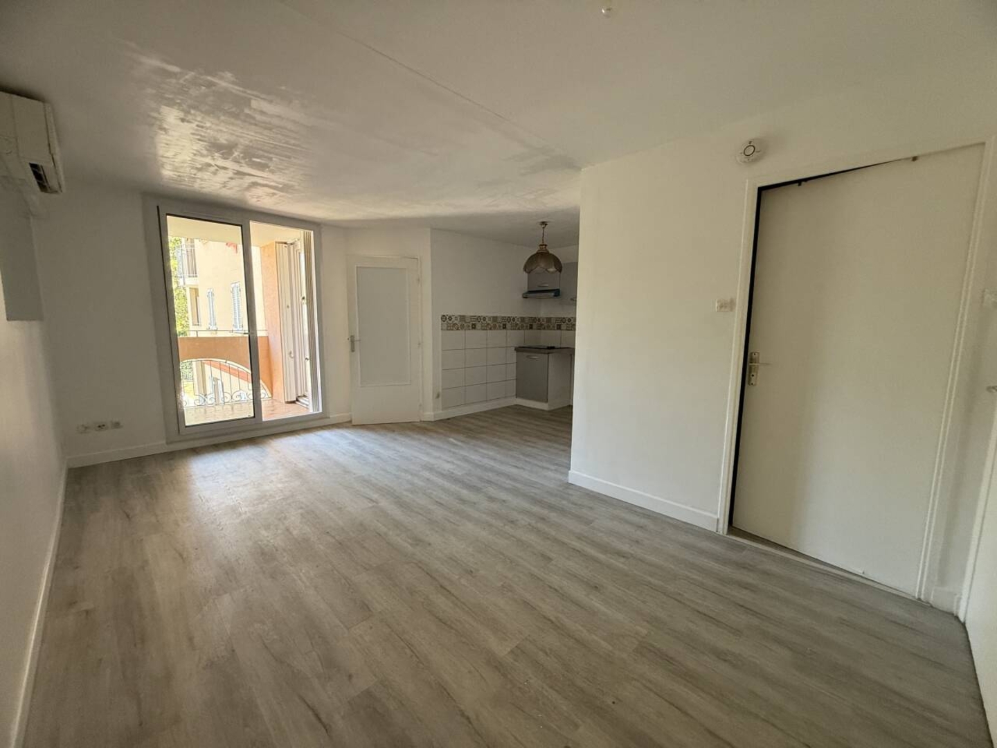Photo 2 : Location Appartement 2 pièces Fréjus 34 m²