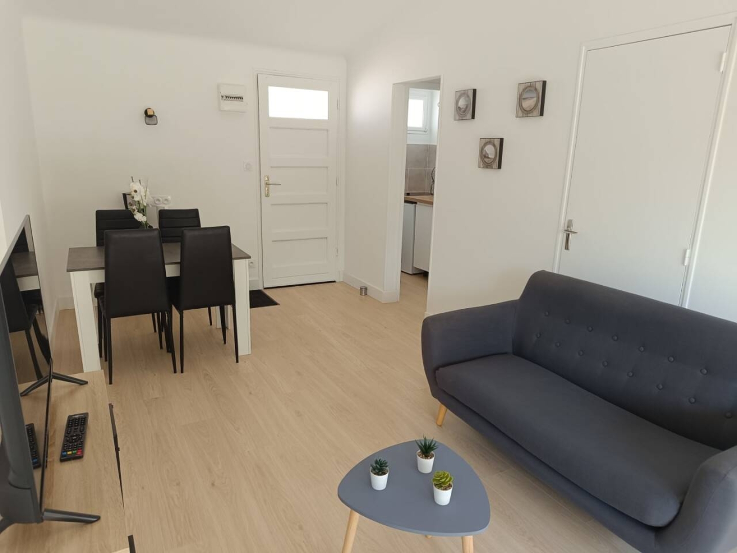 Photo 2 : Location Appartement 2 pièces Saint-Michel-en-l'Herm 29 m²