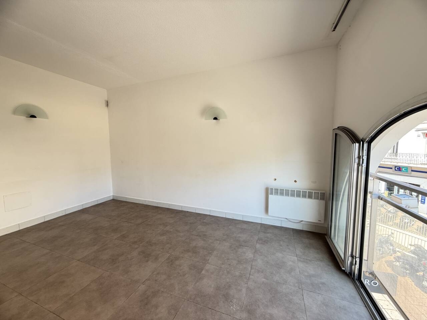 Photo 3 : Location Appartement 2 pièces Saint-Raphaël 45 m²