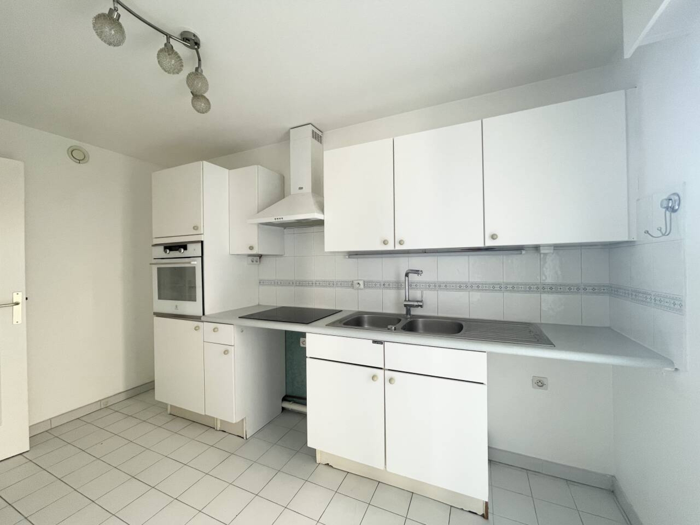 Photo 3 : Location Appartement 3 pièces Fréjus 83 m²