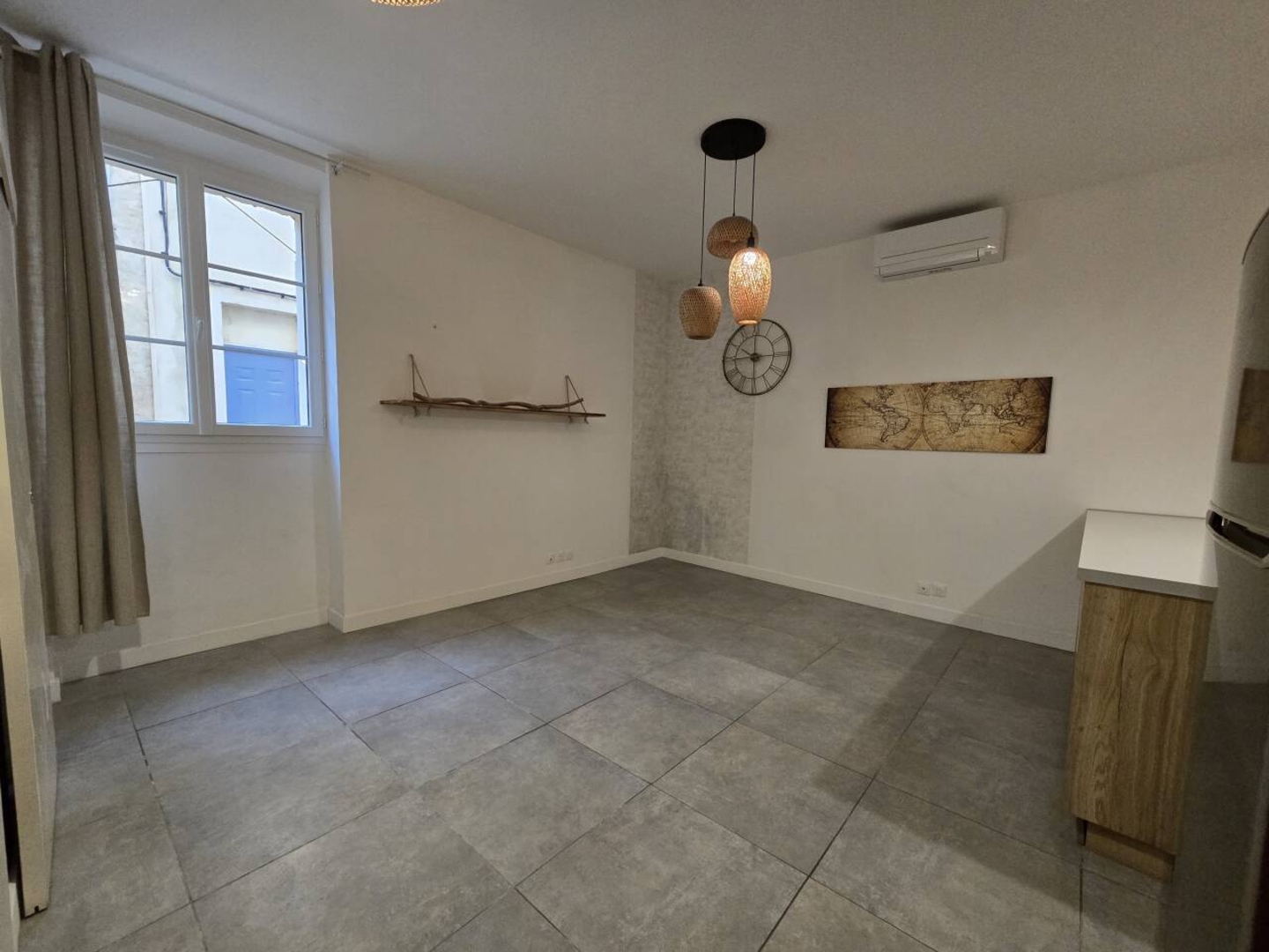 Photo 2 : Location Appartement 2 pièces Roquebrune-sur-Argens 45 m²