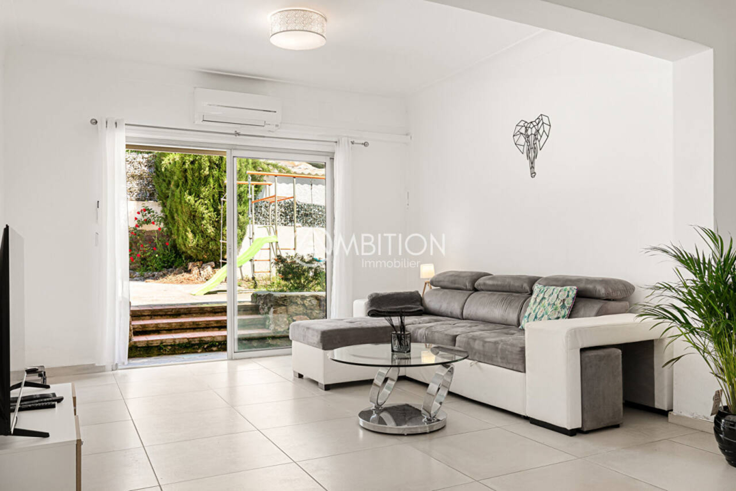 Photo 2 : Vente Maison 4 pièces Saint Aygulf 110 m²