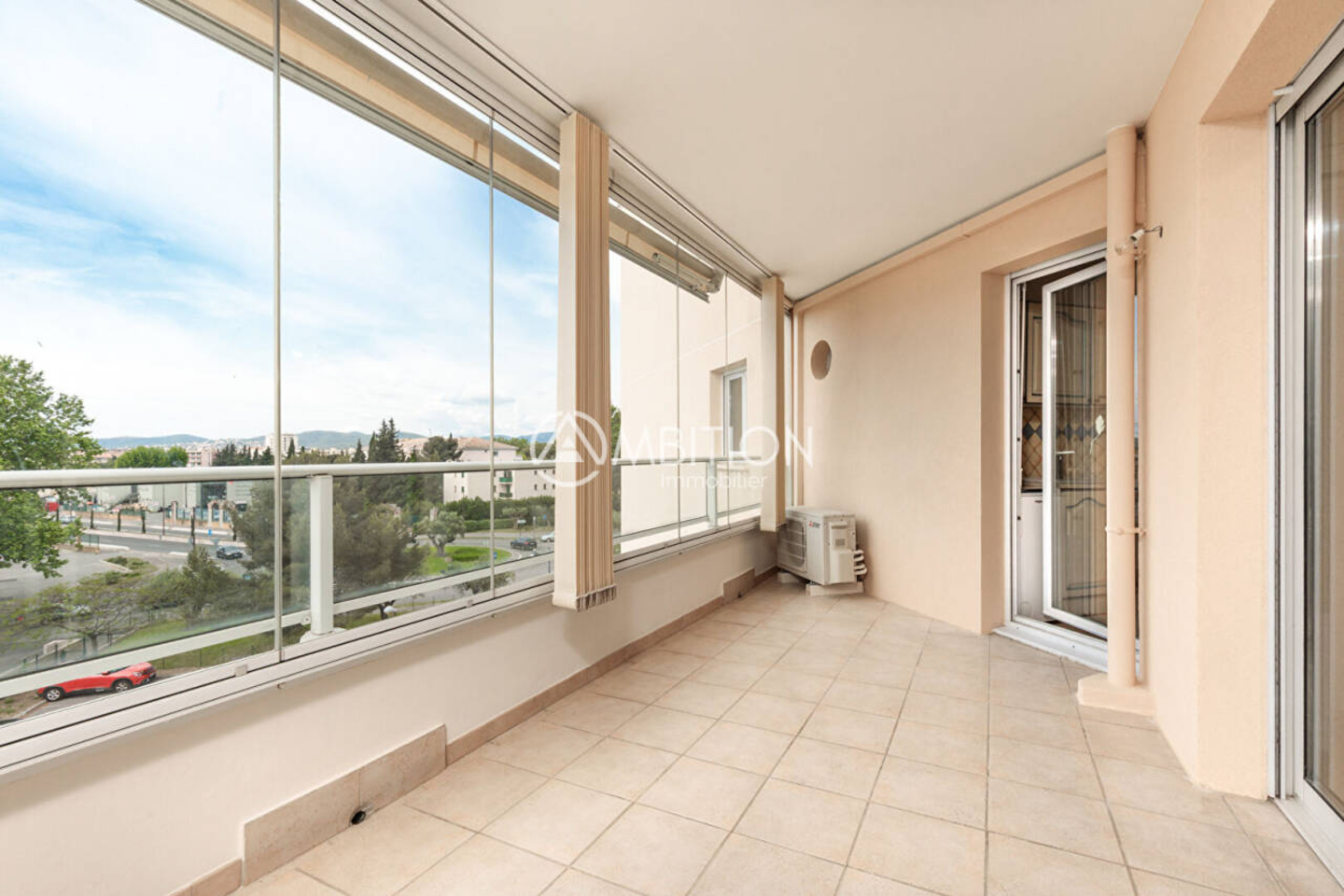 Photo 2 : Vente Appartement 2 pièces Fréjus 52 m²