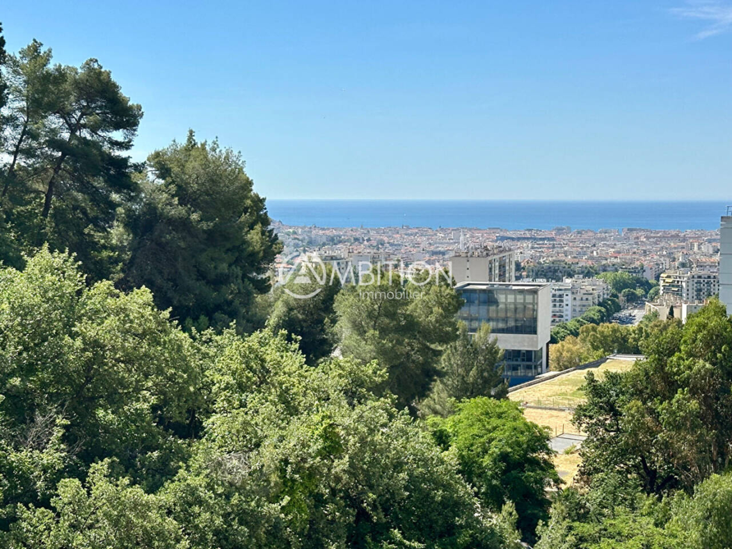 Photo 1 : Vente Appartement 2 pièces Nice 54 m²
