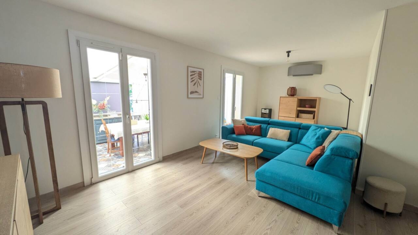 Photo 2 : Vente Maison 6 pièces Artigues-près-Bordeaux 153 m²
