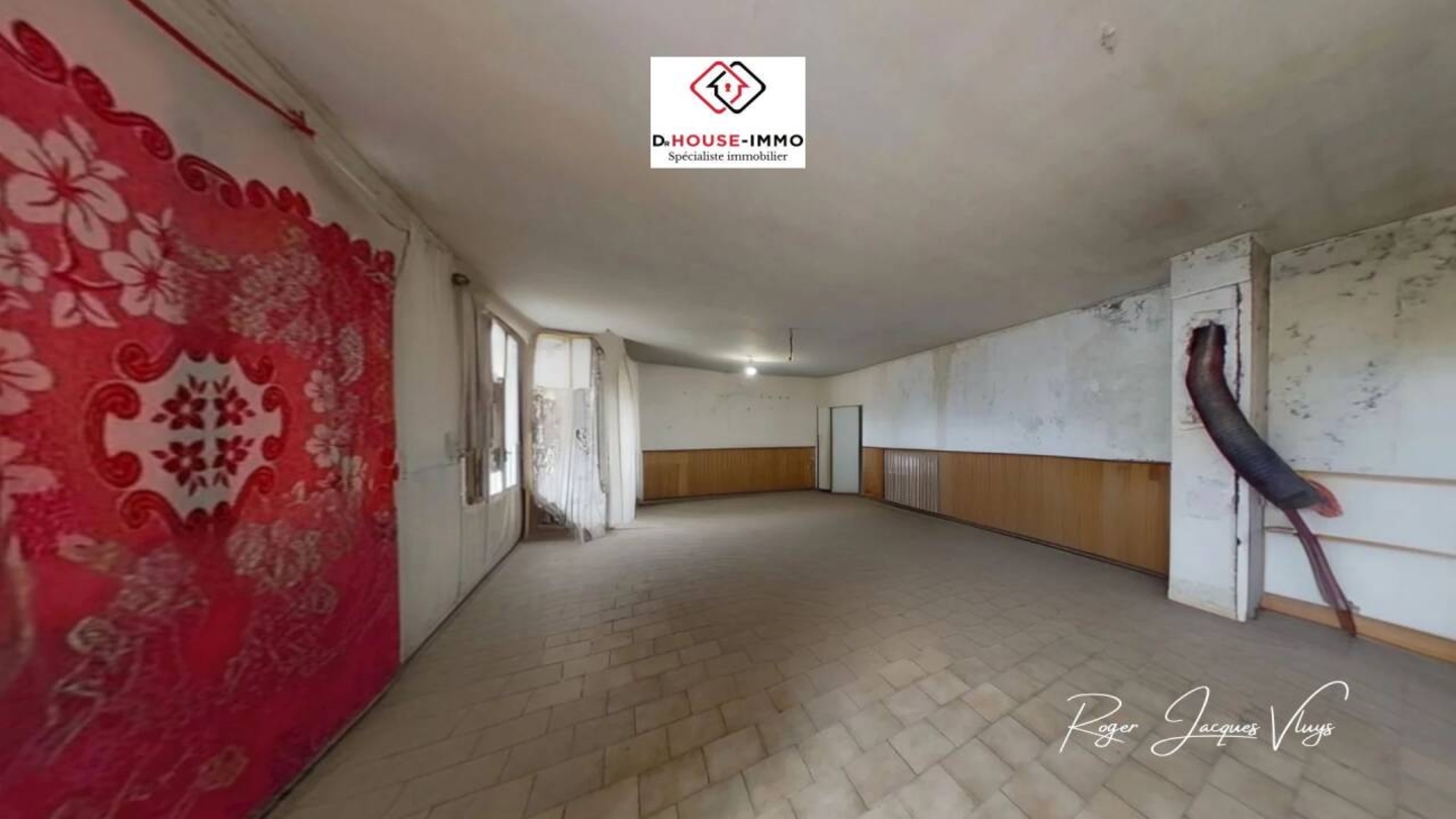 Photo 3 : Vente Maison 6 pièces Guiscriff 196 m²