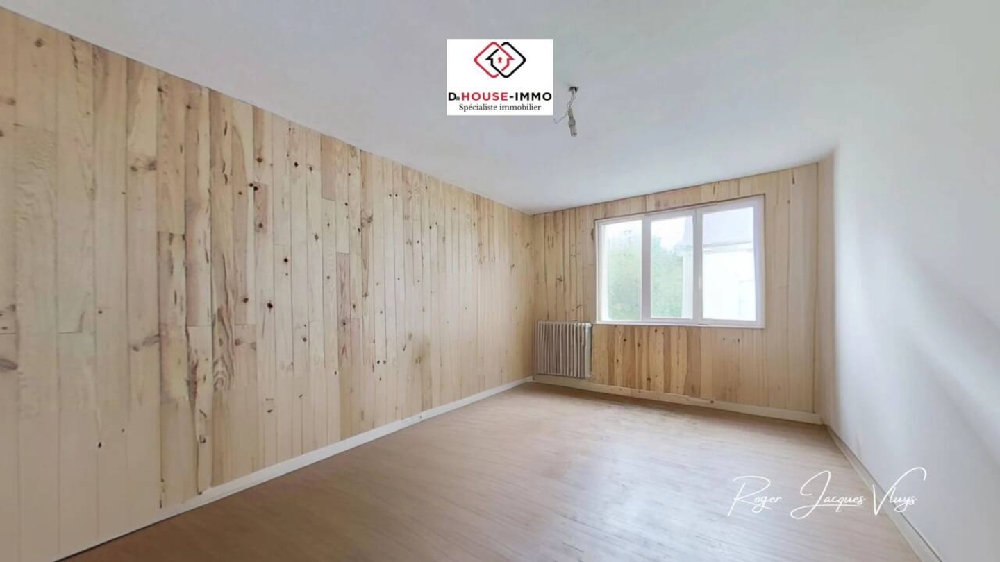 Photo 2 : Vente Maison 6 pièces Guiscriff 196 m²