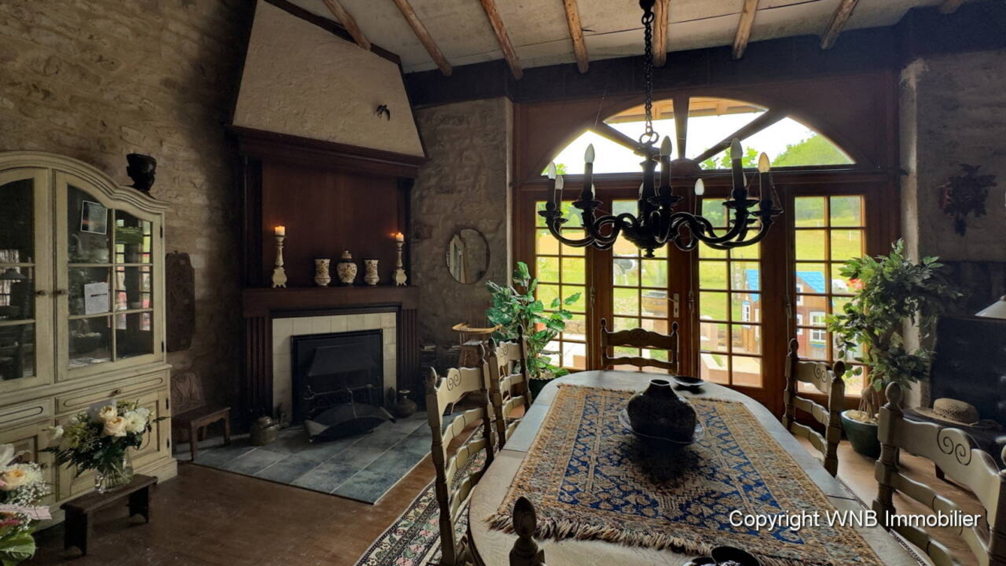 Photo 2 : Vente Maison 8 pièces Hautmougey 198 m²