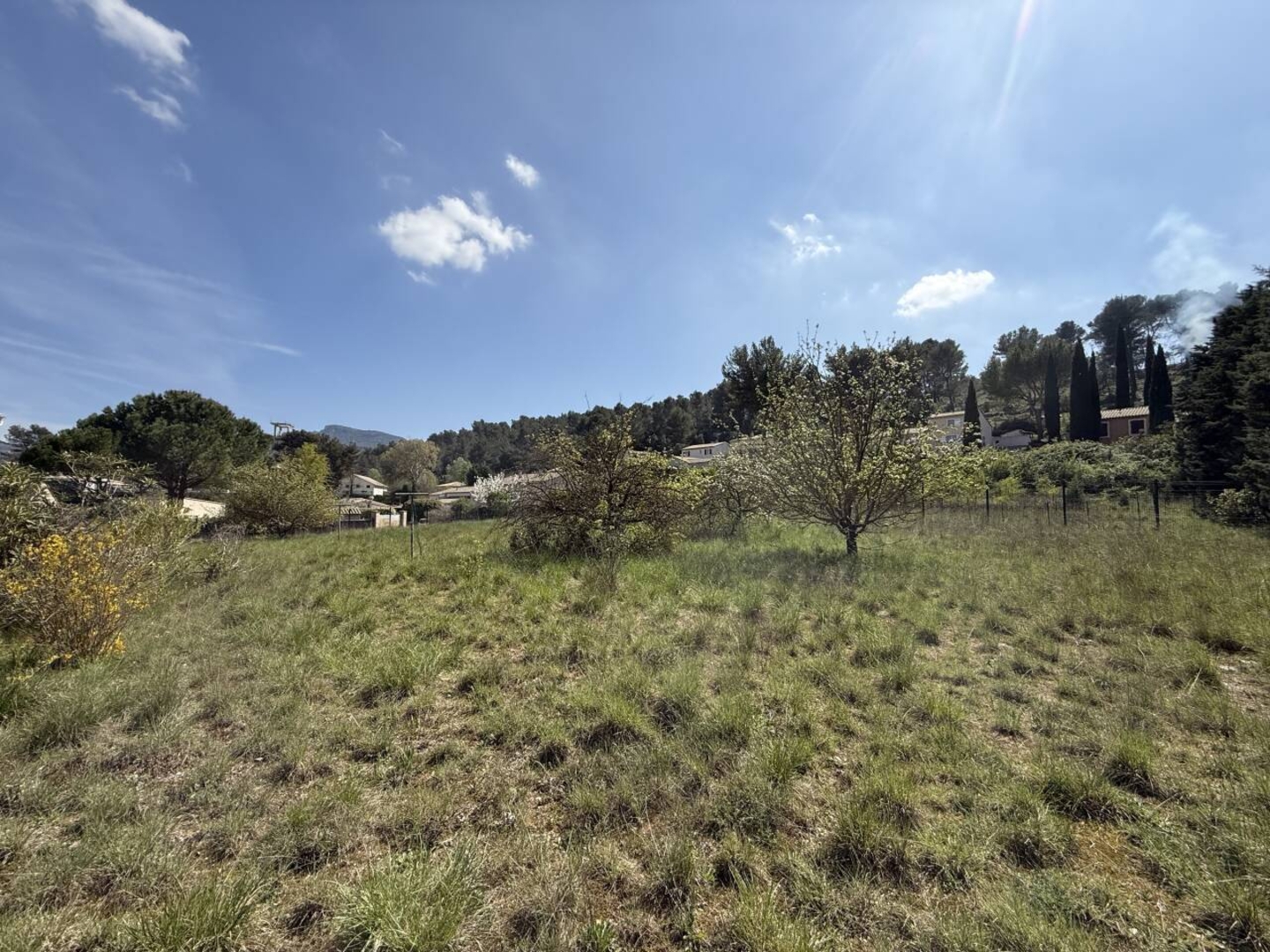 Photo 1 : Vente Terrain Gardanne 720 m²