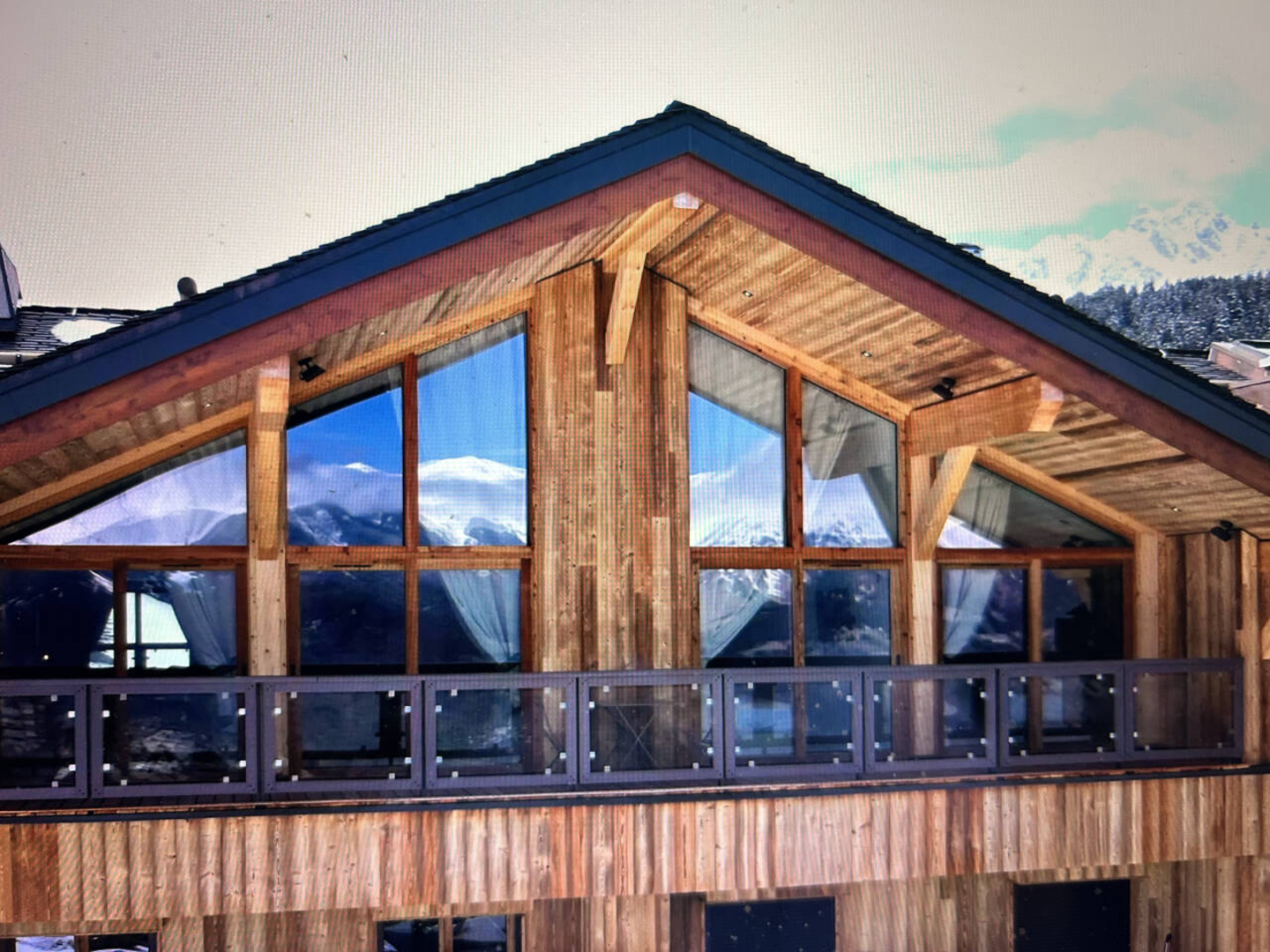 Photo 1 : Vente Appartement 5 pièces Saint-Bon-Tarentaise 169 m²