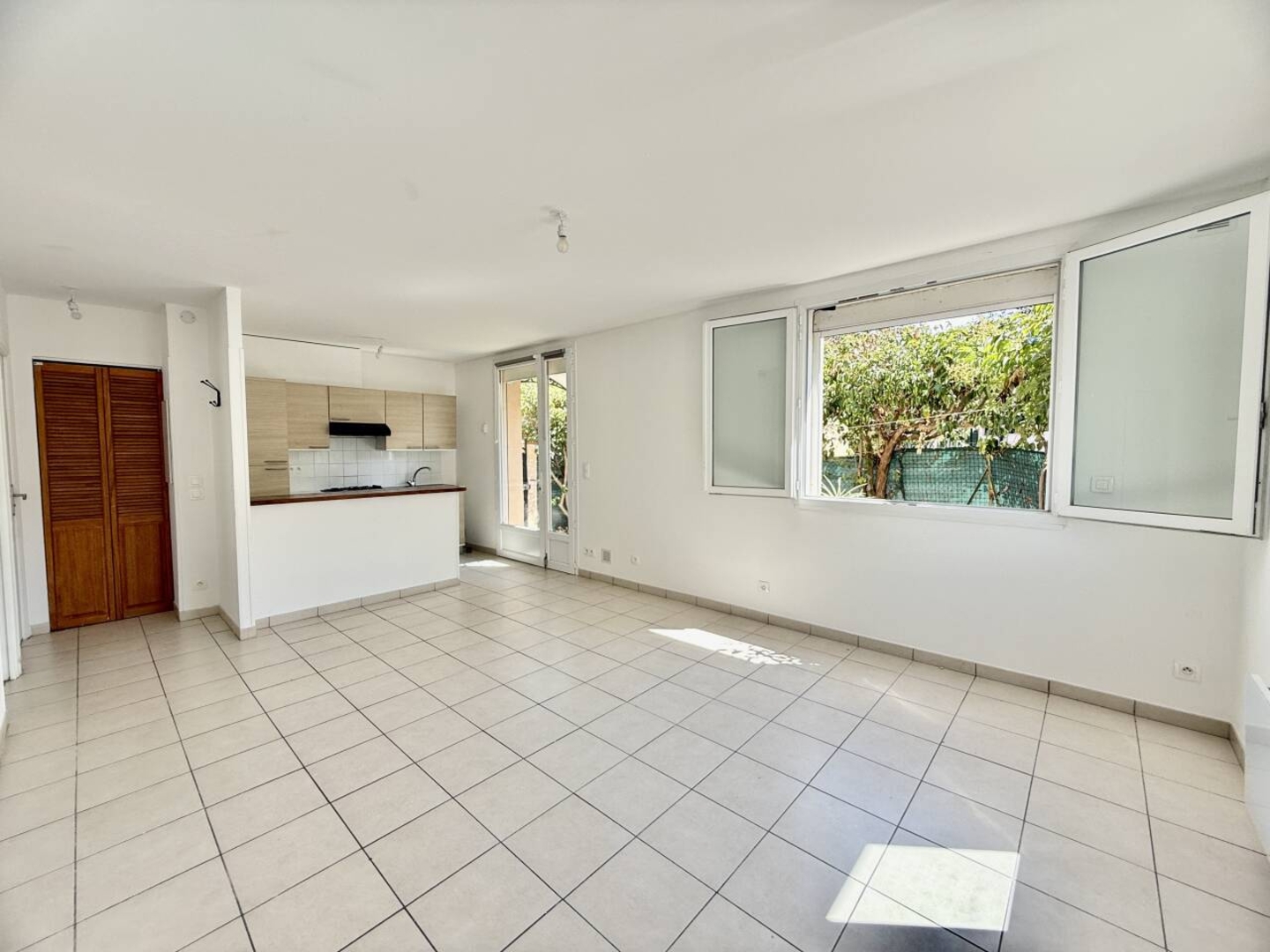 Photo 3 : Vente Appartement 3 pièces Saint-Raphaël 48 m²