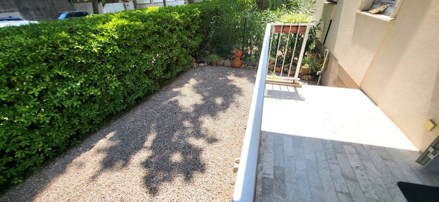 Photo 1 : Vente Appartement 3 pièces Fréjus 54 m²