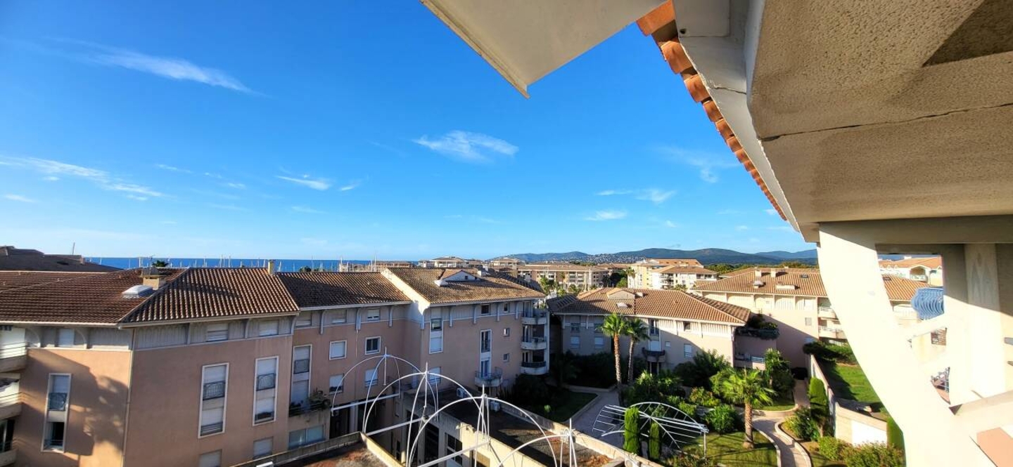 Photo 2 : Vente Appartement 2 pièces Fréjus 45 m²