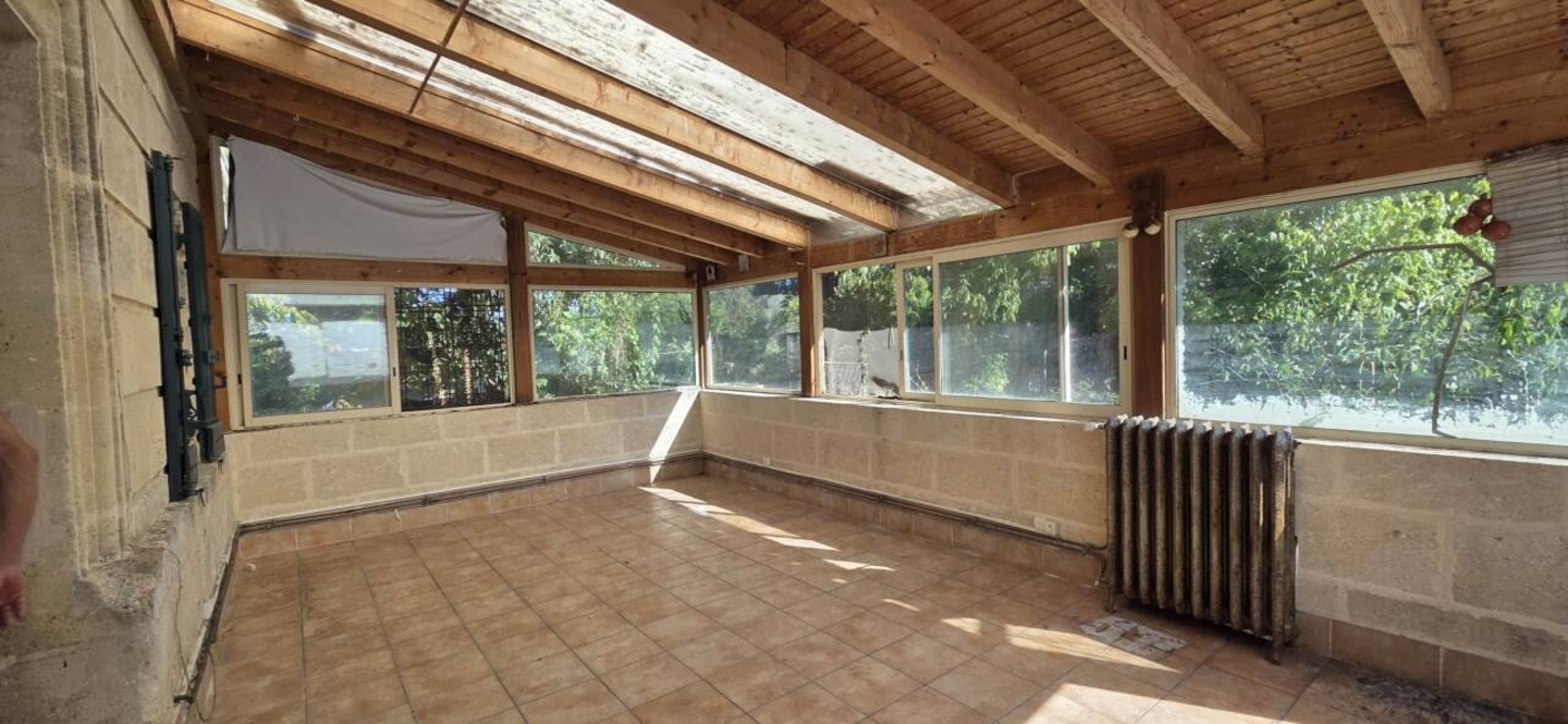 Photo 3 : Vente Maison 8 pièces Tizac-de-Lapouyade 240 m²