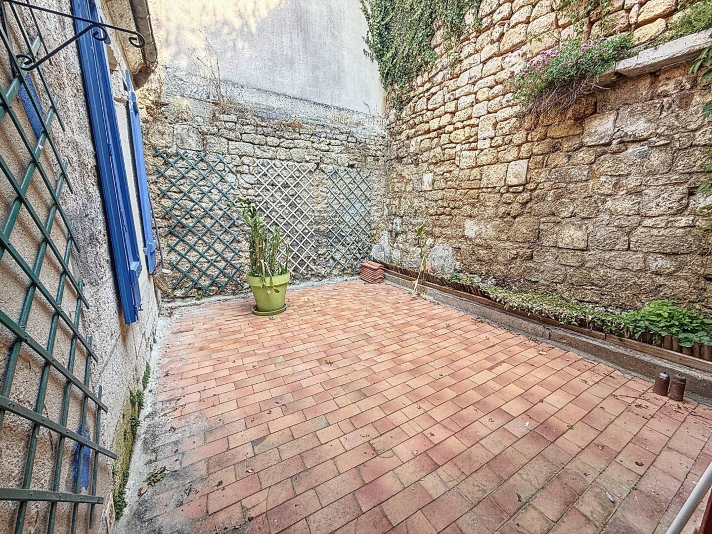 Photo 1 : Vente Appartement 2 pièces Angoulême 38 m²