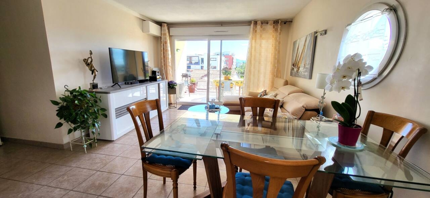 Photo 3 : Vente Appartement 3 pièces Fréjus 68 m²