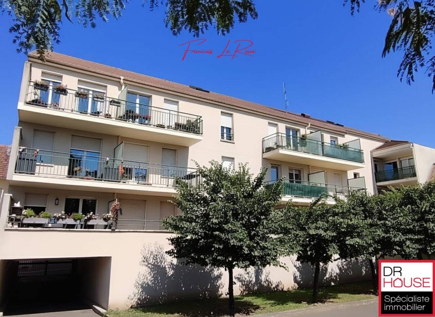 Photo 1 : Vente Appartement 4 pièces Limay 77 m²