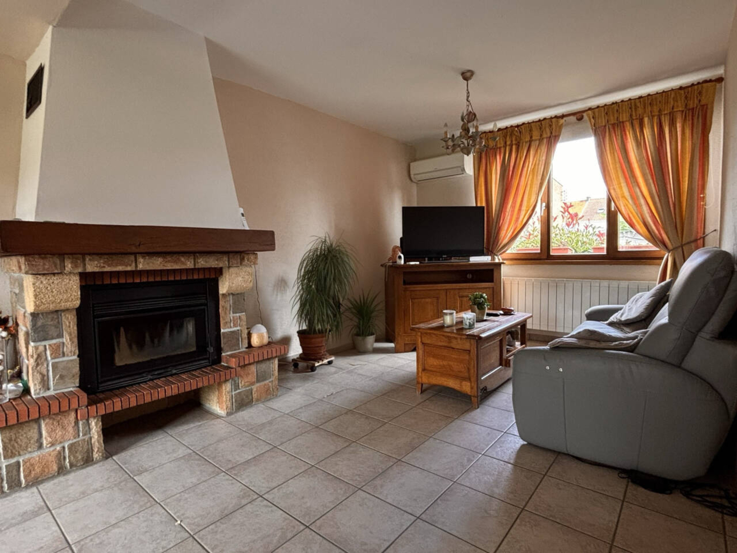 Photo 2 : Vente Maison 4 pièces Quiévrechain 92 m²