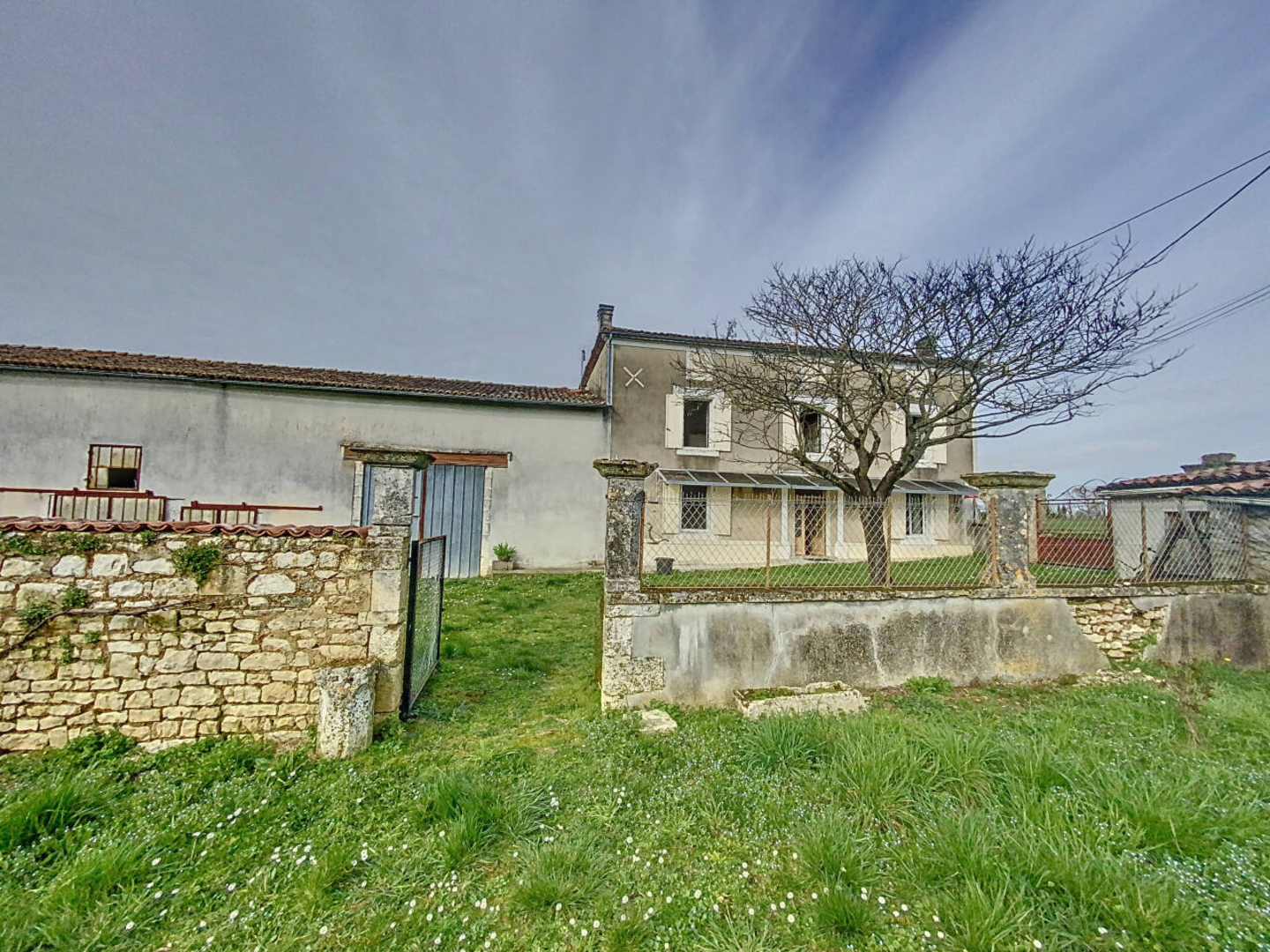 Photo 2 : Vente Maison 5 pièces Vouharte 148 m²