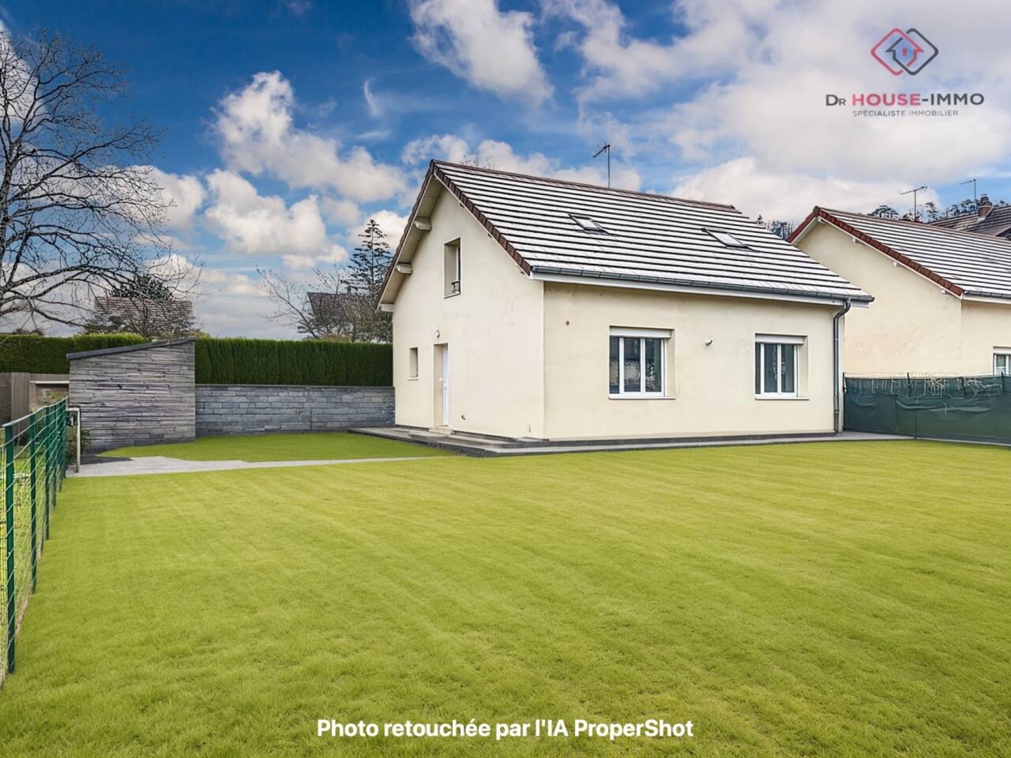 Photo 2 : Vente Maison 4 pièces Lons-le-Saunier 115 m²