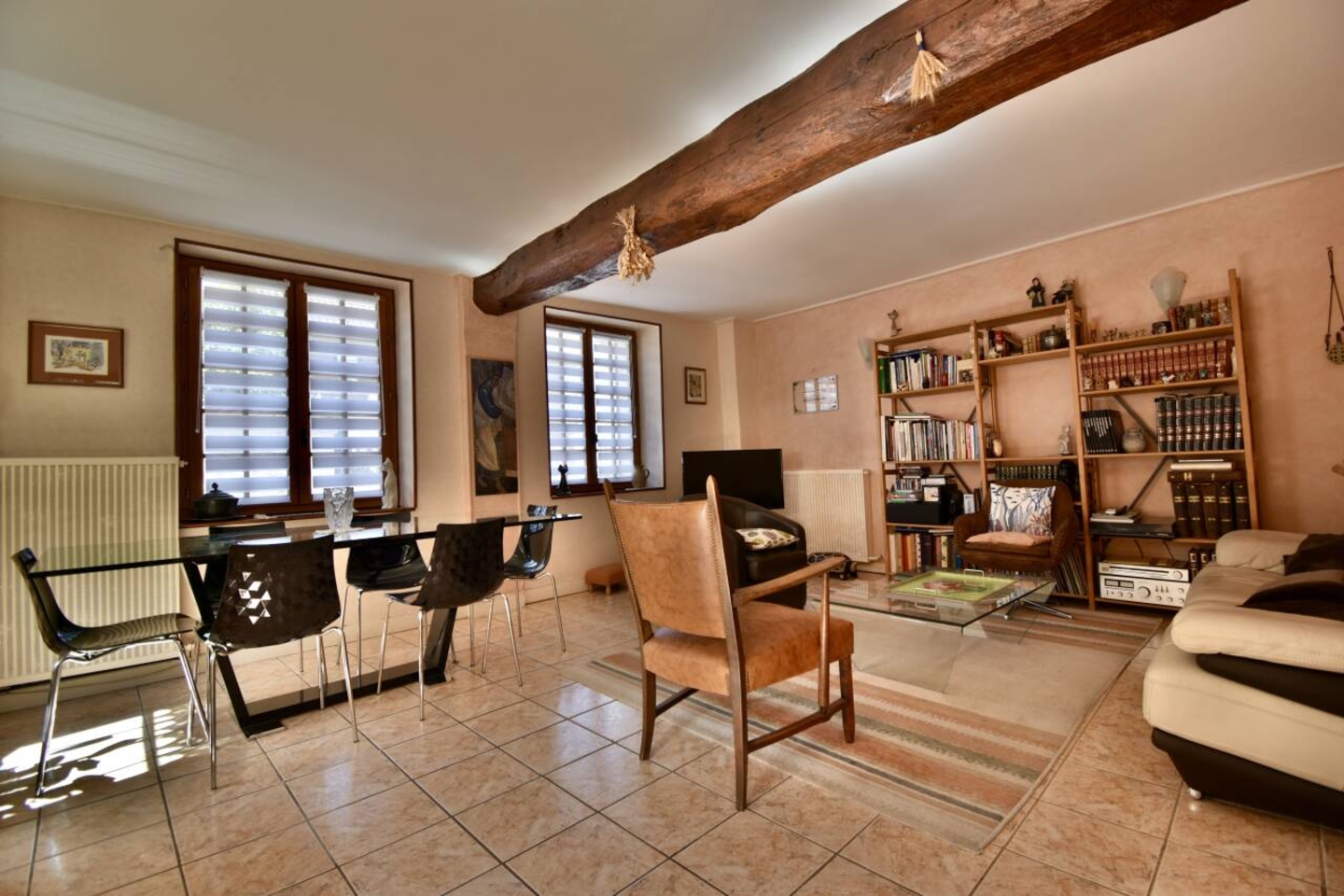 Photo 2 : Vente Maison 6 pièces Issou 165 m²