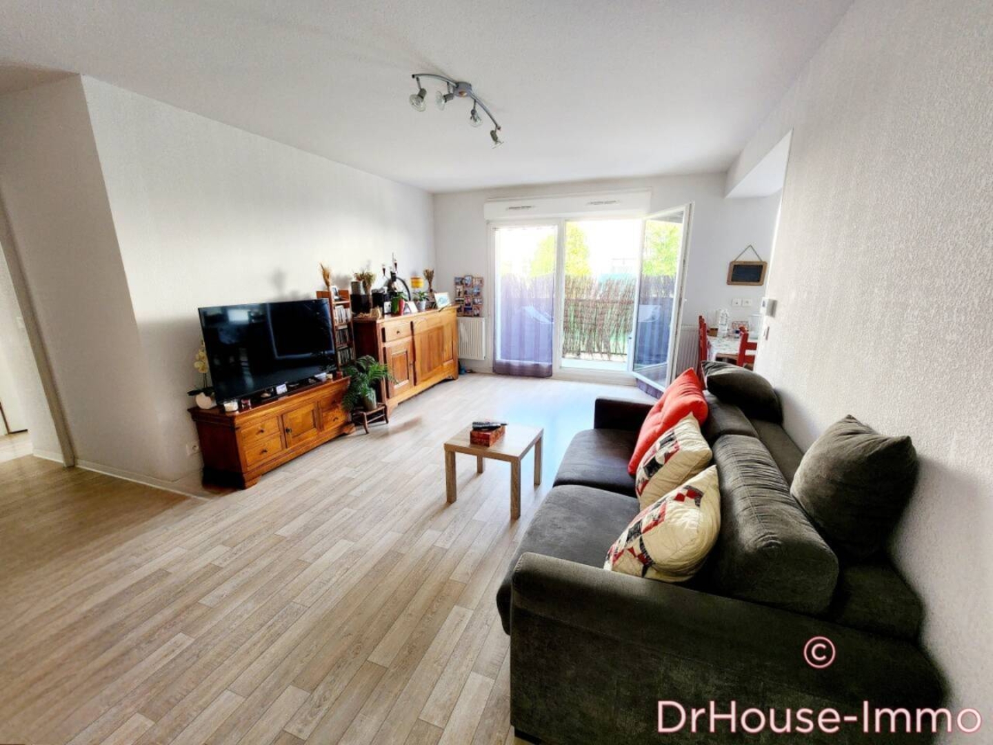 Photo 3 : Vente Appartement 3 pièces Carbon-Blanc 67 m²