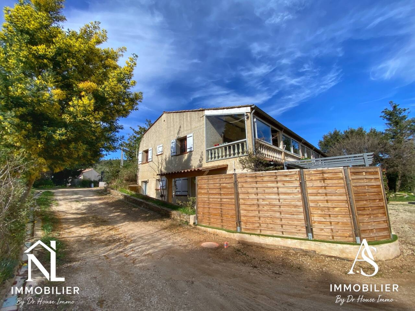 Photo 3 : Vente Immeuble 11 pièces Bormes-les-Mimosas 504 m²