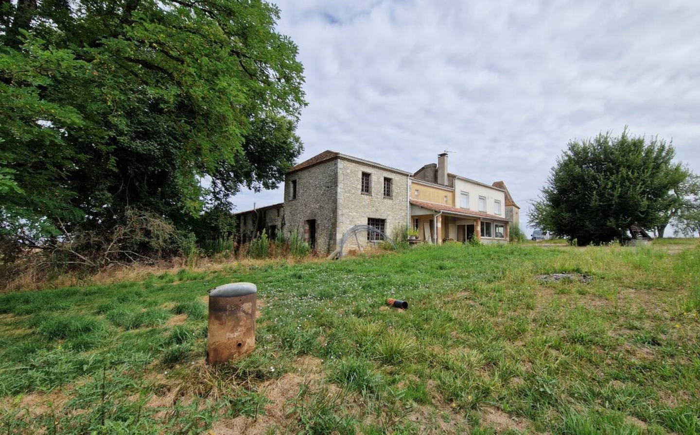 Photo 2 : Vente Maison 7 pièces Loubès-Bernac 165 m²