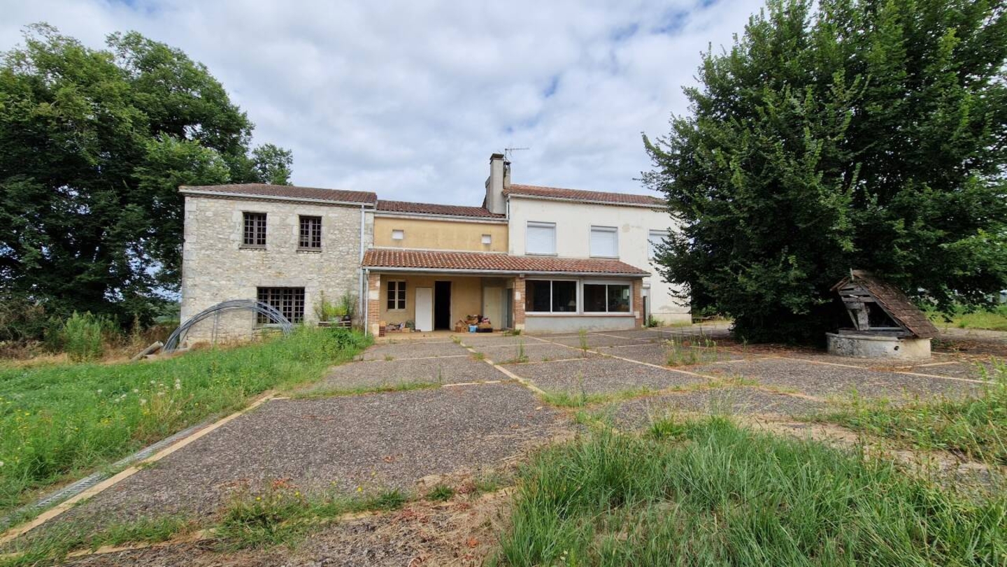 Photo 2 : Vente Maison 7 pièces Loubès-Bernac 165 m²