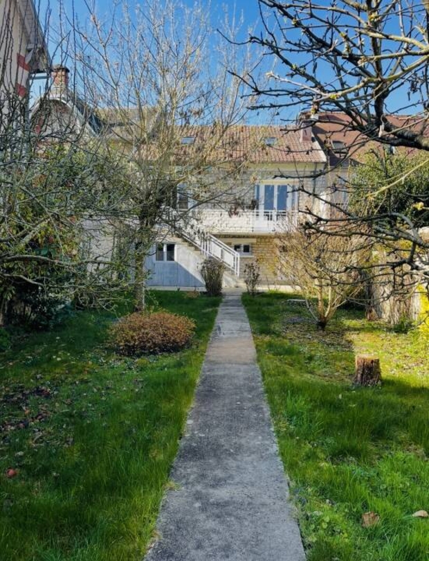 Photo 2 : Vente Maison 5 pièces Nemours 130 m²