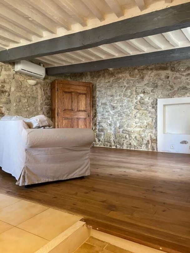 Photo 1 : Vente Maison 3 pièces Faucon 74 m²