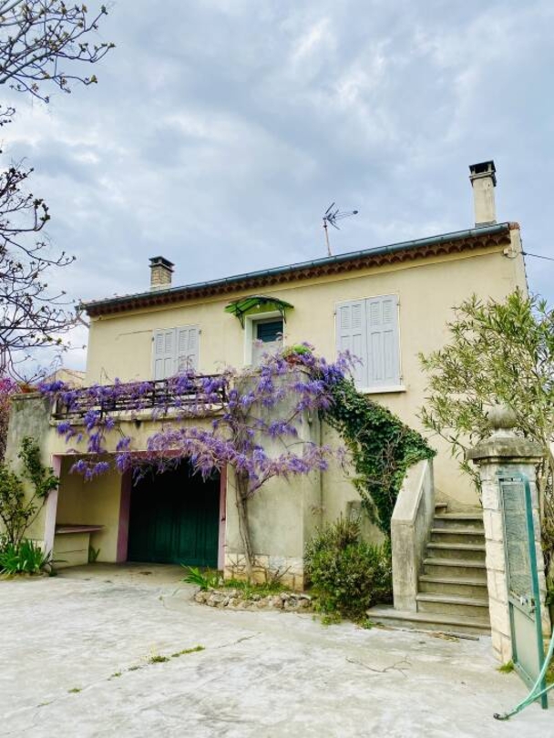 Photo 1 : Vente Maison 5 pièces Vacqueyras 130 m²