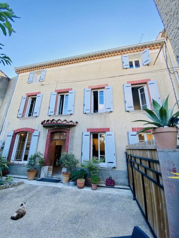 Photo 1 : Vente Maison 5 pièces Monteux 150 m²
