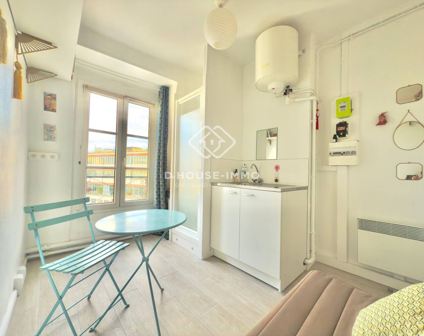 Photo 1 : Vente Appartement 1 pièce Paris 9 m²