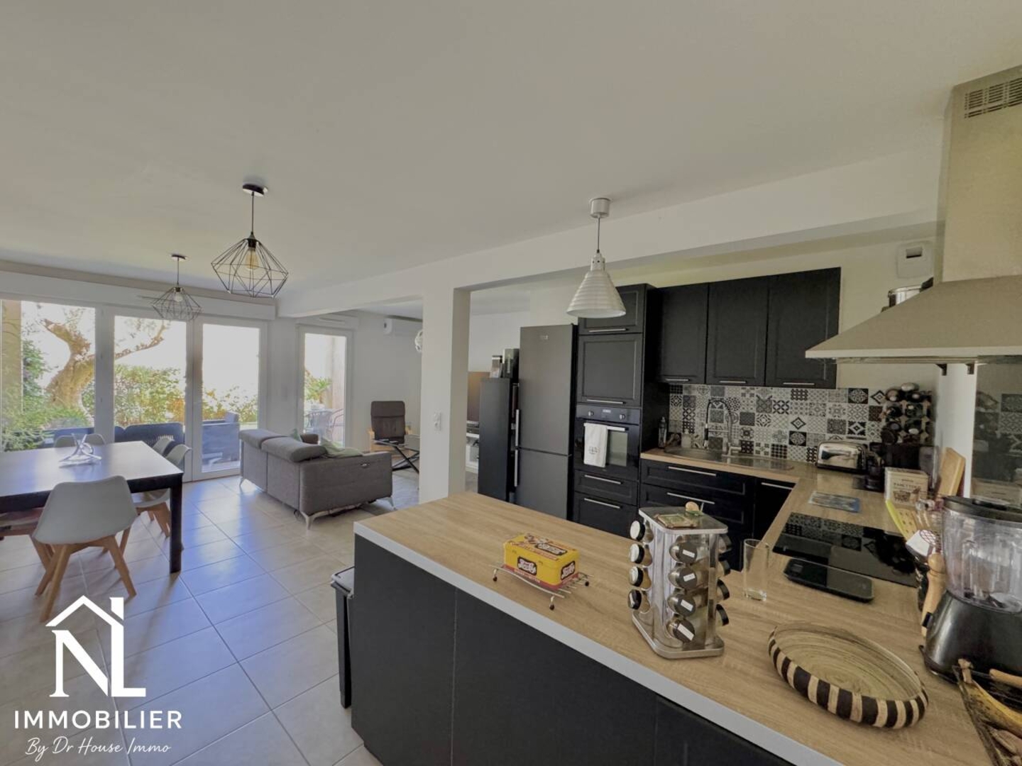 Photo 2 : Vente Appartement 3 pièces Le Revest-les-Eaux 68 m²