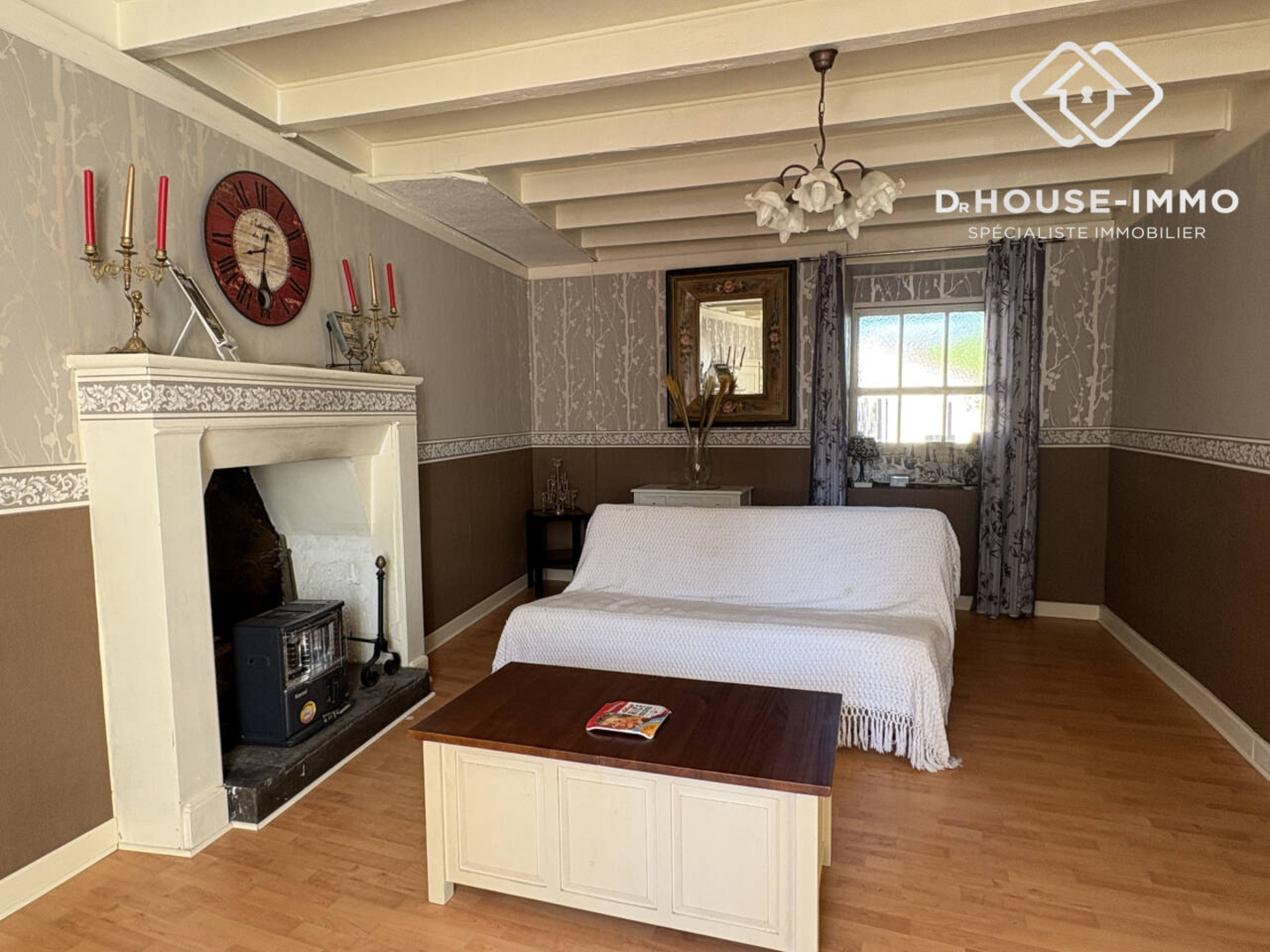 Photo 2 : Vente Maison 5 pièces Milhac-de-Nontron 140 m²