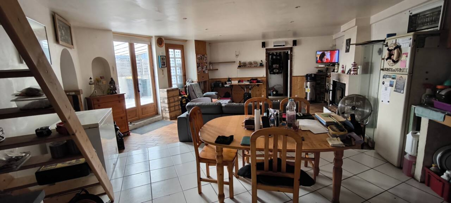 Photo 2 : Vente Maison 2 pièces La Réole 65 m²