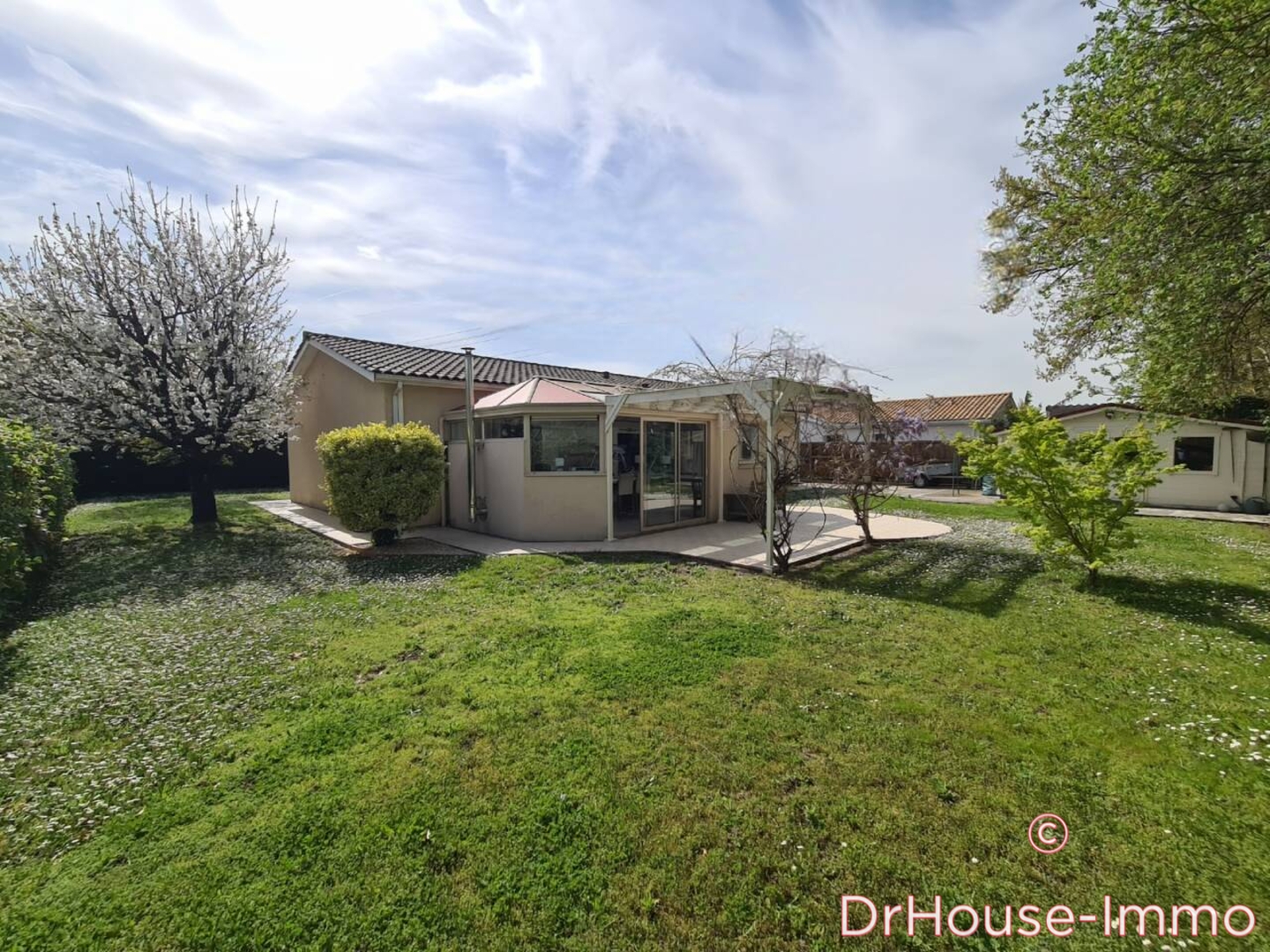 Photo 2 : Vente Maison 5 pièces Ambarès-et-Lagrave 146 m²